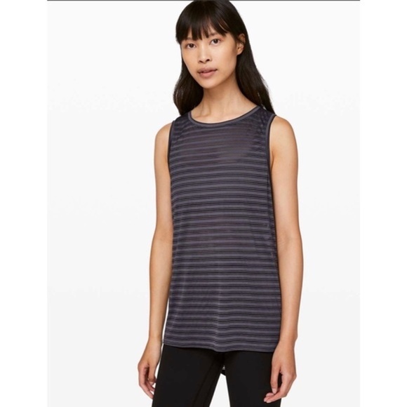 Lululemon Meet Halfway Tank | Gray | S/M | Excellent Condition - Picture 5 of 14